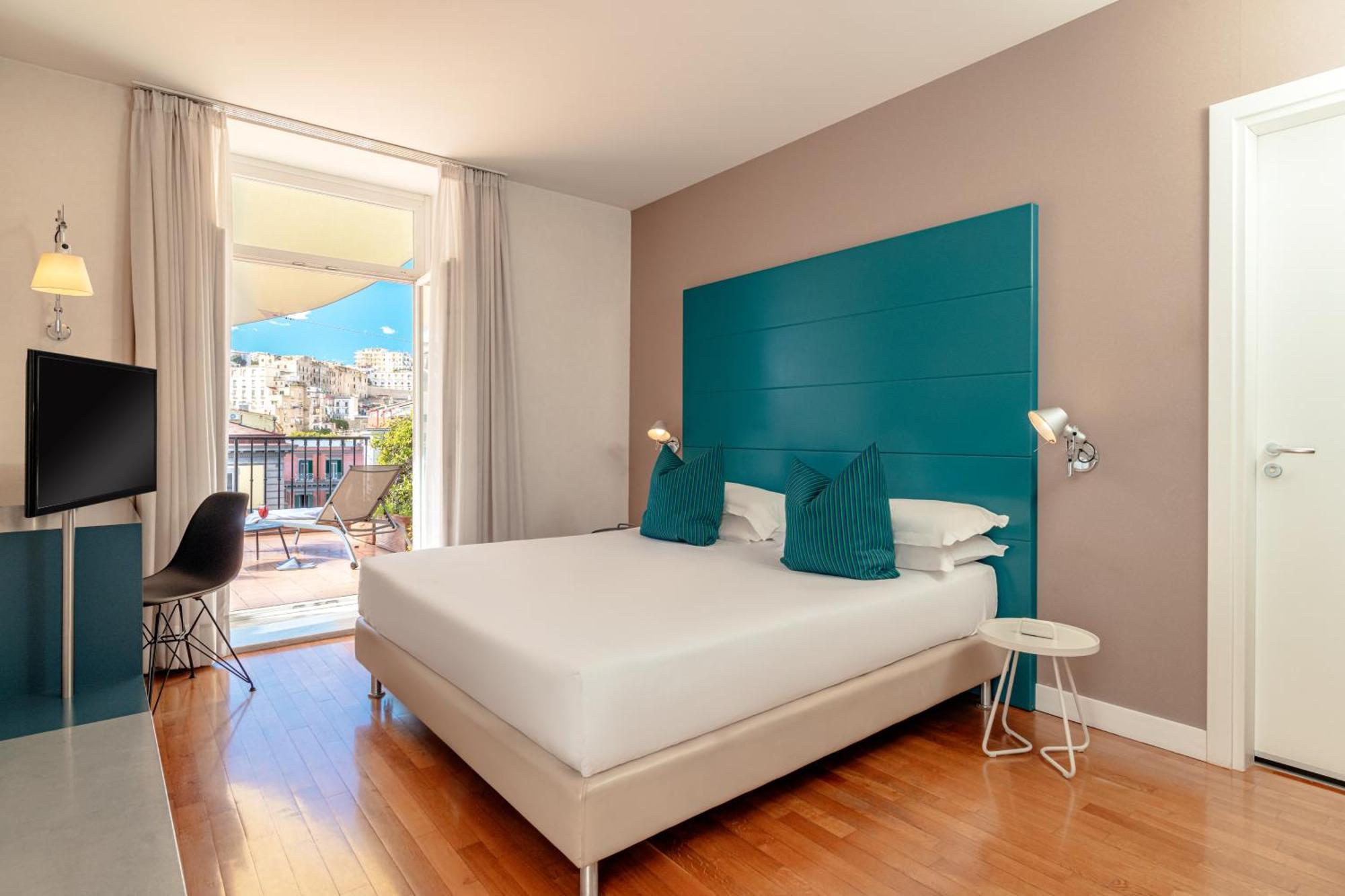 Double or Twin Room with Terrace